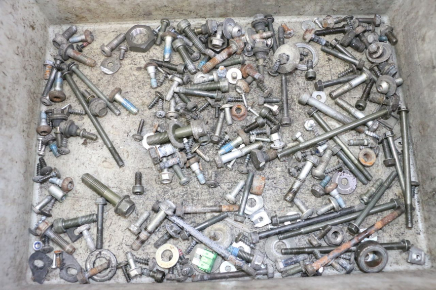 photo de SCREWS BAG YAMAHA X-CITY XCITY 125 (2007 - 2008)