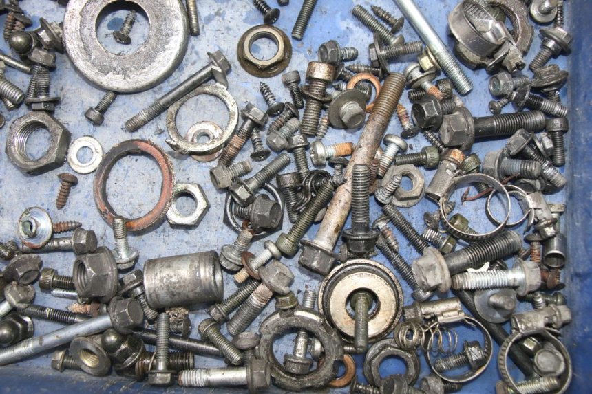 photo de SCREW FASTENER BAG YAMAHA XMAX X-MAX 125 (2006 - 2009)