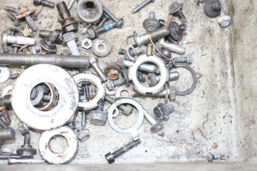 photo de SCREW FASTENER BAG YAMAHA X-MAX XMAX 250 (2006 - 2009)