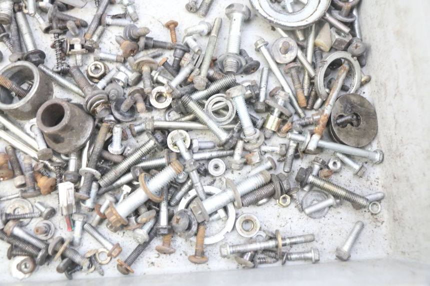 photo de SCREW FASTENER BAG PIAGGIO XEVO - X EVO 125 (2007 - 2016)