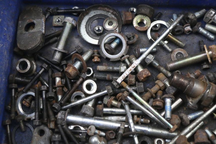 photo de SCREWS BAG YAMAHA XJ F 900 (1983 - 1994)