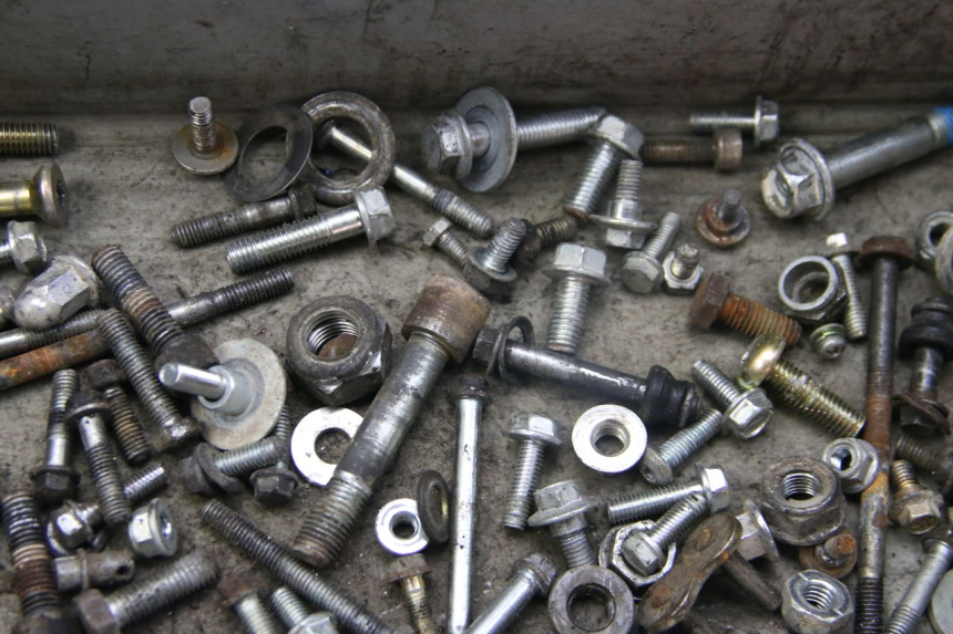 photo de SCREW BAG HONDA XR L 125 (2003 - 2007)
