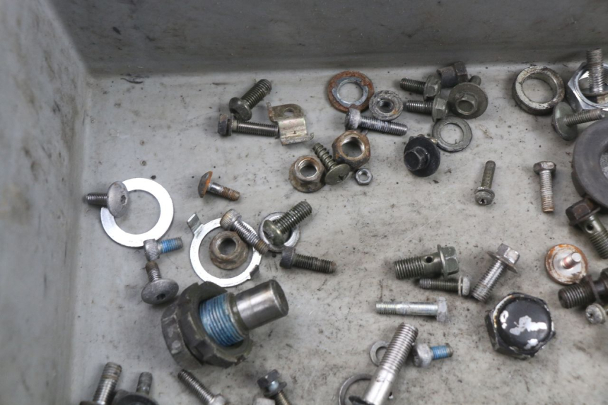 photo de SCREWS BAG YAMAHA XVS DRAG STAR DRAGSTAR 650 (1997 - 2007)