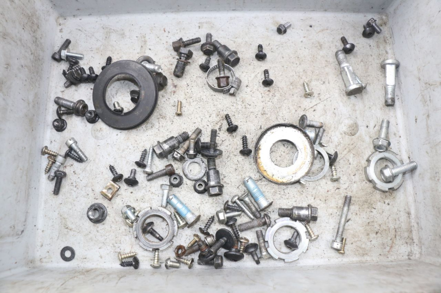 photo de SCREWS BAG YAMAHA AEROX NAKED 2T 50 (2013 - 2017)