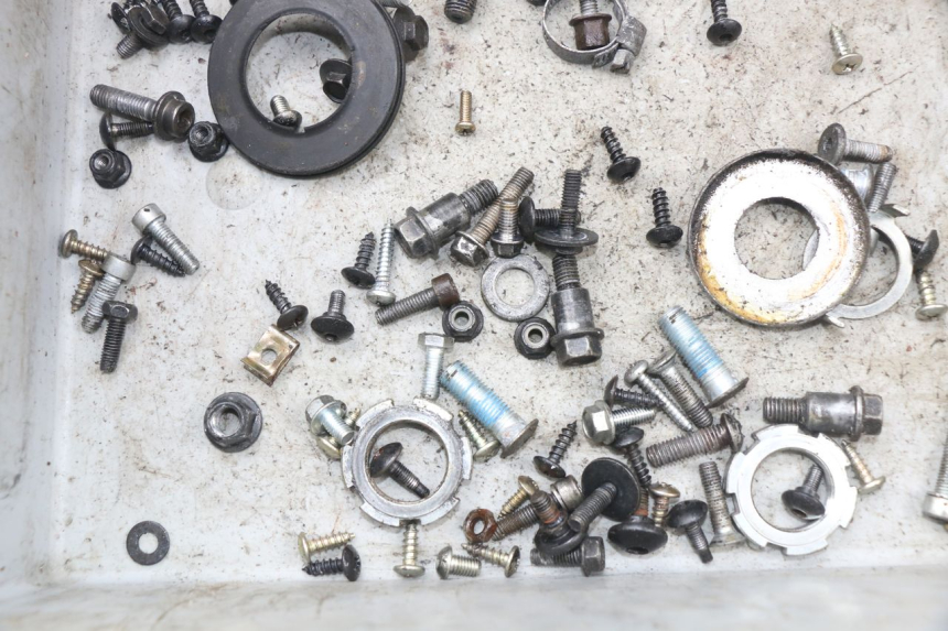 photo de SCREWS BAG YAMAHA AEROX NAKED 2T 50 (2013 - 2017)