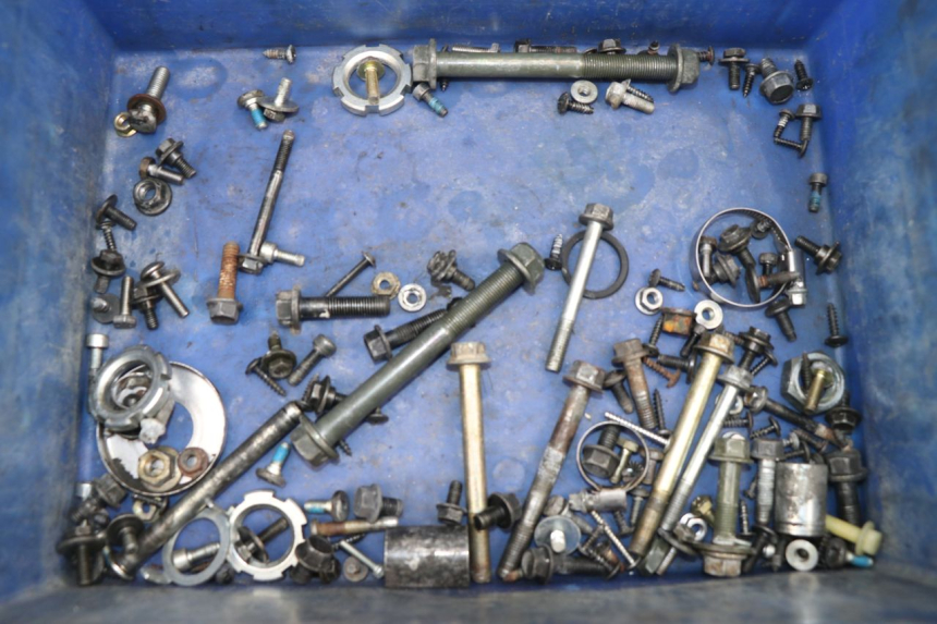 photo de SCREW FASTENER BAG YAMAHA XMAX X-MAX 125 (2006 - 2009)