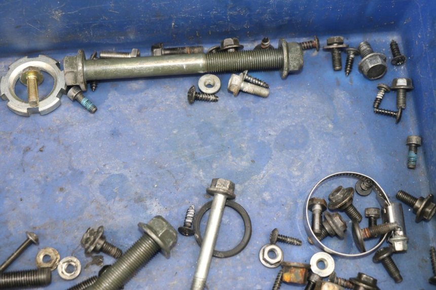 photo de SCREW FASTENER BAG YAMAHA XMAX X-MAX 125 (2006 - 2009)