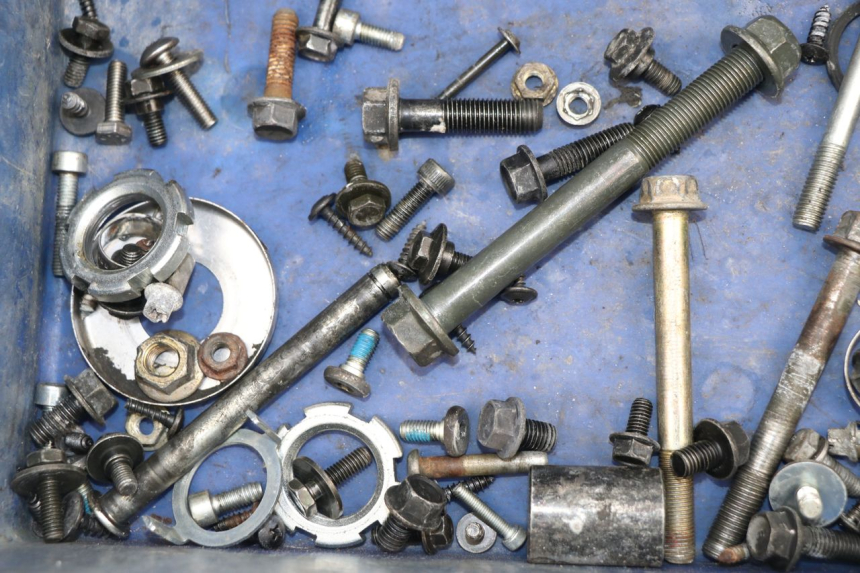 photo de SCREW FASTENER BAG YAMAHA XMAX X-MAX 125 (2006 - 2009)