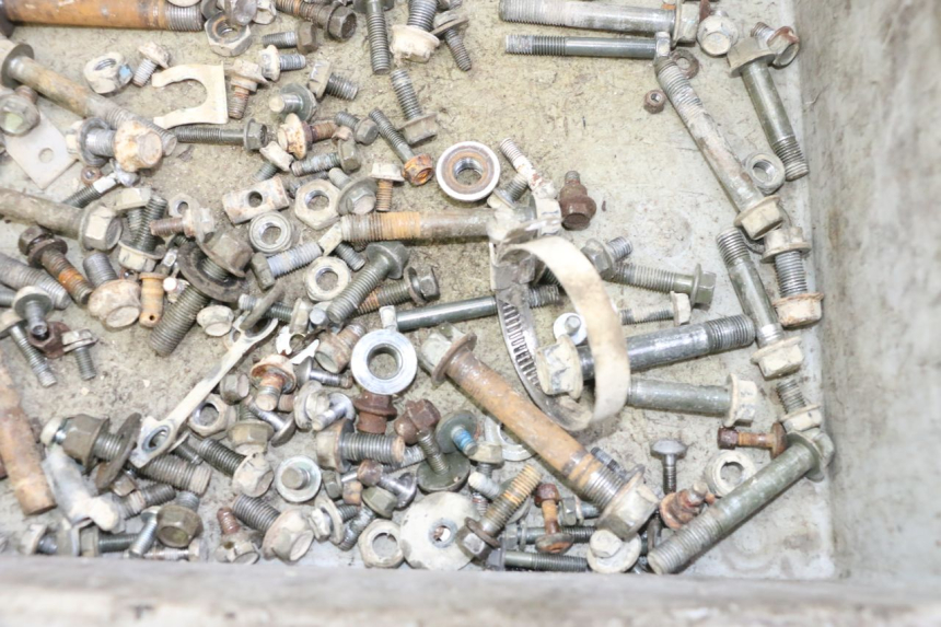 photo de SCREWS BAG YAMAHA YFM BRUIN 350 (2003 - 2009)
