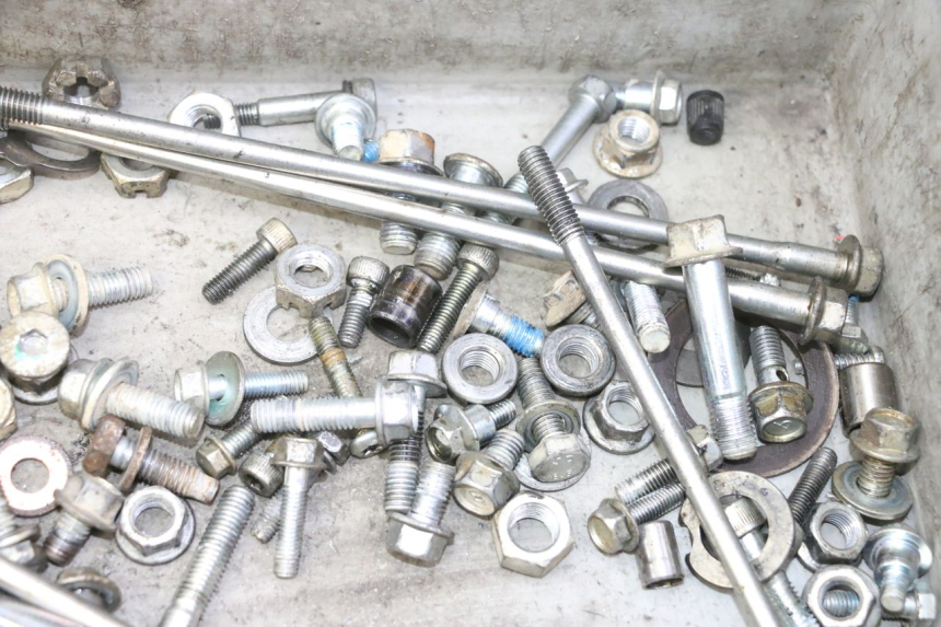 photo de SCREWS BAG YAMAHA YFM R RAPTOR 250 (2008 - 2014)