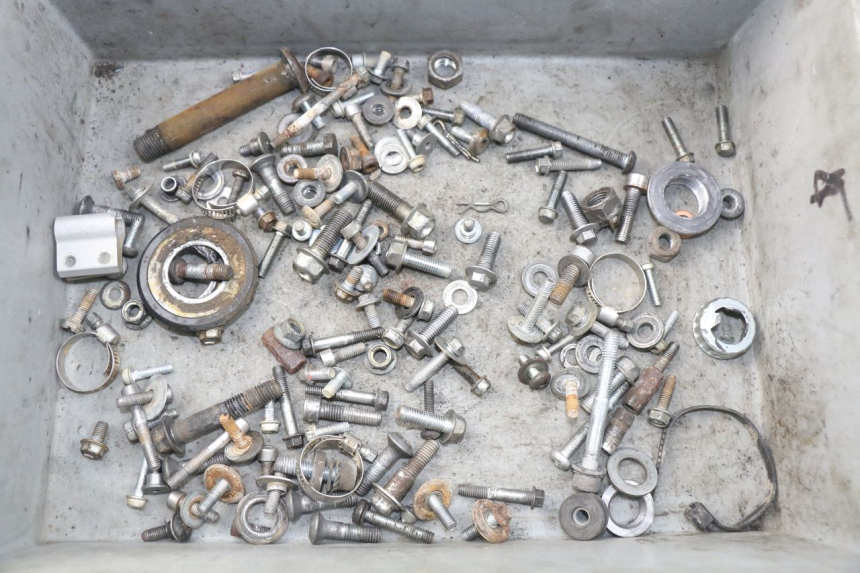 photo de SCREWS BAG YAMAHA YZ-F YZF 250 (2014 - 2018)
