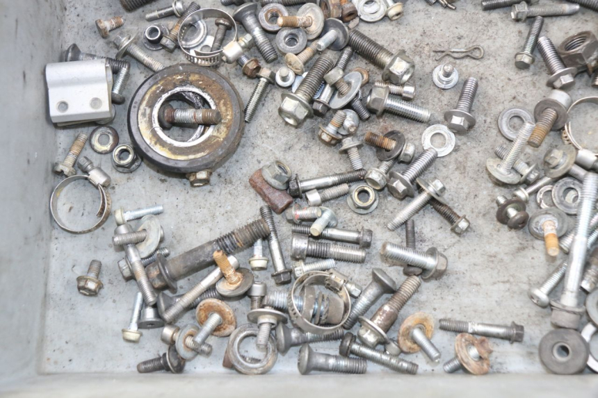 photo de SCREWS BAG YAMAHA YZ-F YZF 250 (2014 - 2018)
