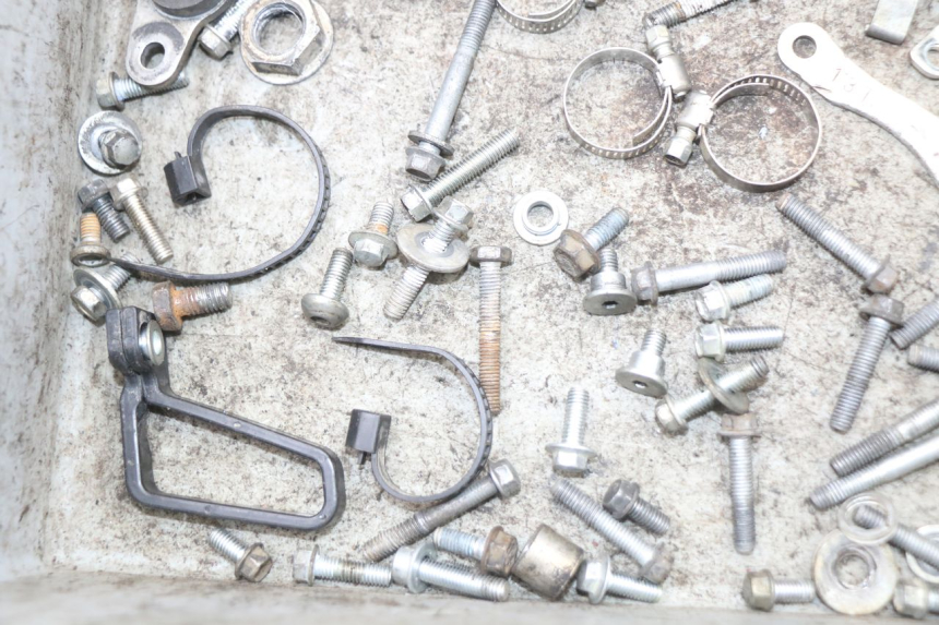 photo de SCREW FASTENER BAG YAMAHA YZ 125 (2017 - 2021)