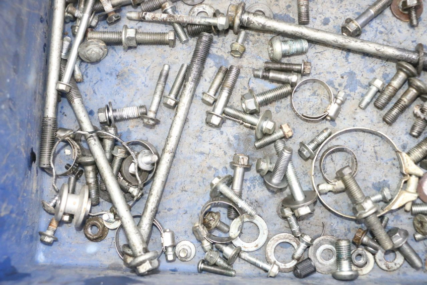 photo de SCREW HARDWARE BAG YAMAHA YZF YZ-F 450 (2014 - 2016)