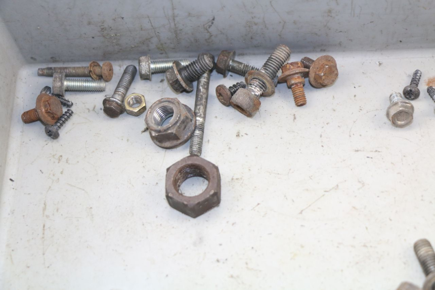 photo de SCREWS BAG PEUGEOT ZENITH 50 (1994 - 1999)