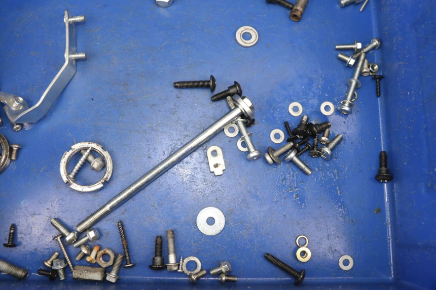 photo de SCREW FASTENER BAG PIAGGIO ZIP 4T 50 (2018 - 2020)