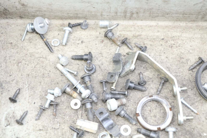 photo de SCREW FASTENER BAG PIAGGIO ZIP 4T 50 (2018 - 2020)