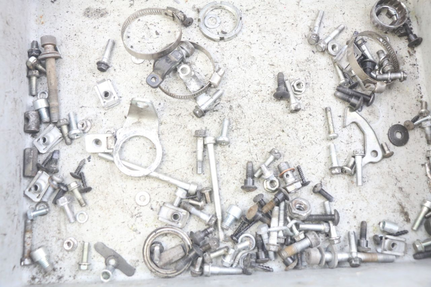 photo de SCREW FASTENER BAG PIAGGIO ZIP 4T 50 (2018 - 2020)