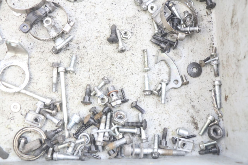 photo de SCREW FASTENER BAG PIAGGIO ZIP 4T 50 (2018 - 2020)