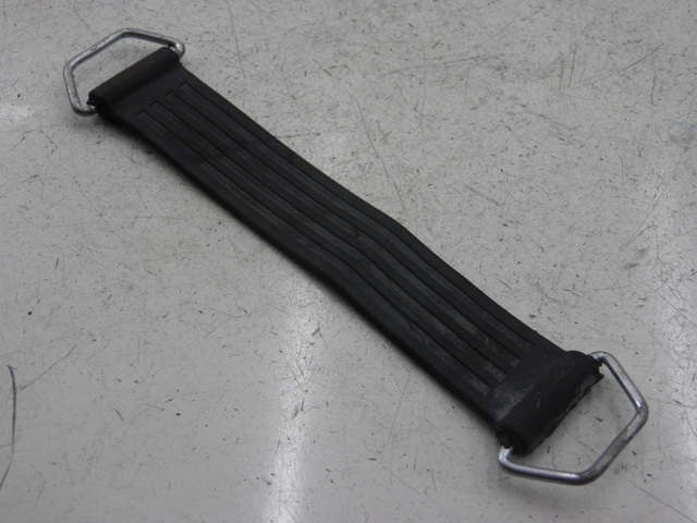 photo de BATTERY STRAP PIAGGIO MP3 500 (2011 - 2015)