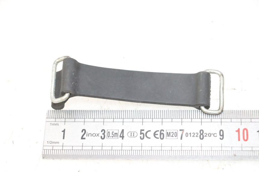 photo de TOOL KIT STRAP YAMAHA FZ6 FAZER S2 600 (2007 - 2011)
