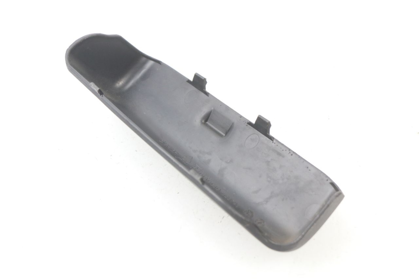 photo de TOOL KIT STRAP PIAGGIO MP3 LT 400 (2007 - 2012)