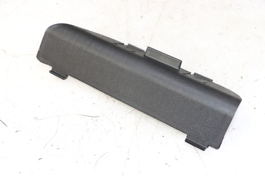 photo de TOOL KIT STRAP PIAGGIO NRG POWER PUREJET 50 (2018 - 2021)