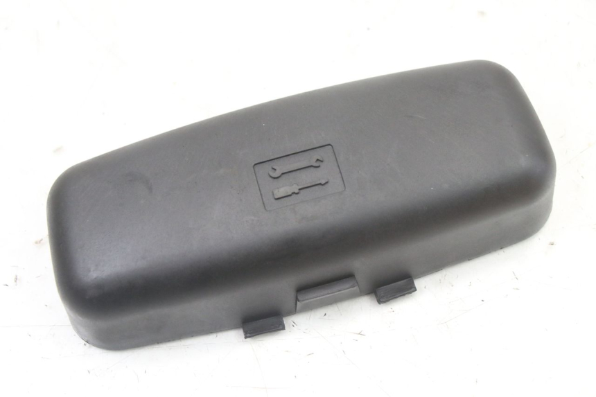 photo de TOOL KIT STRAP PIAGGIO XEVO - X EVO 125 (2007 - 2016) - Main view