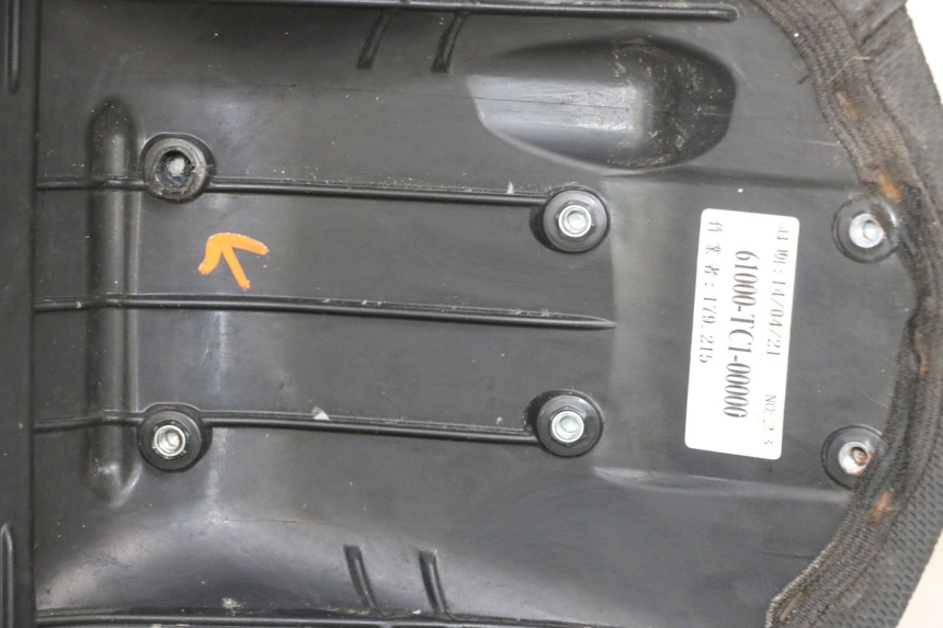 photo de SEAT ADIVA AD3 300 (2014 - 2020)