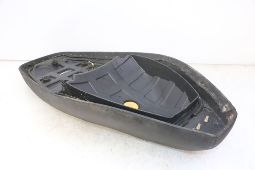 photo de SEAT KYMCO AGILITY NAKED RENOUVO 2T 50 (2011 - 2018)