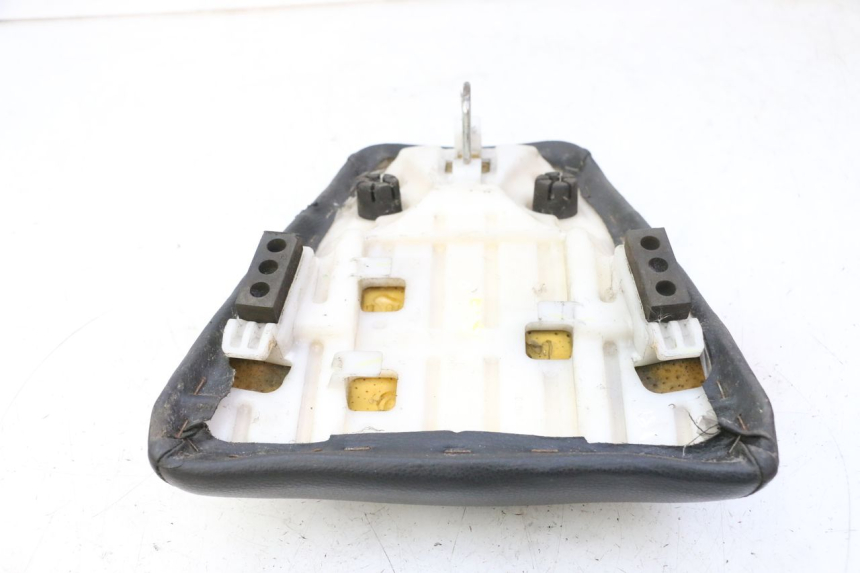 photo de REAR SEAT HONDA CBF 125 (2009 - 2015)