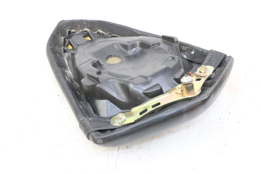 photo de REAR SEAT EBROH BRAVO GLE 1 (2020 - 2024)