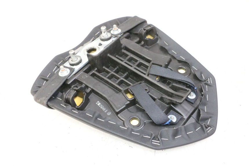 photo de REAR SEAT SUZUKI GSR 750 (2011 - 2017)