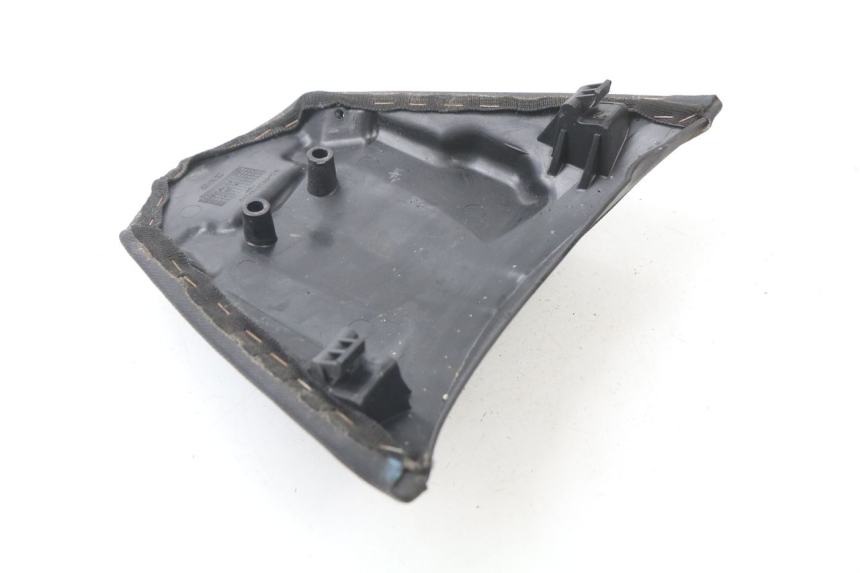 photo de REAR SEAT PEUGEOT JET FORCE CARBU 50 (2003 - 2016)