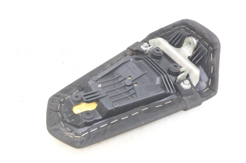 photo de REAR SEAT YAMAHA MT ABS 125 (2014 - 2018)