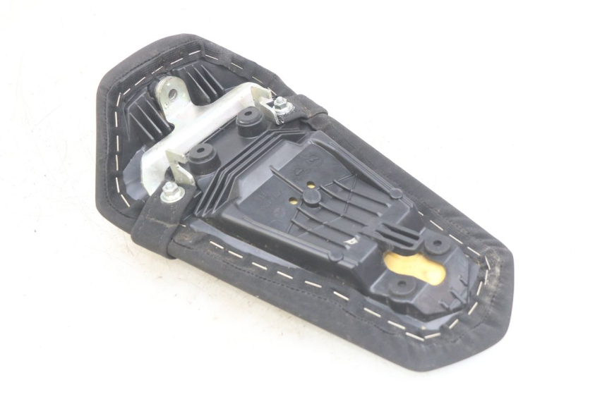 photo de REAR SEAT YAMAHA MT ABS 125 (2014 - 2018)