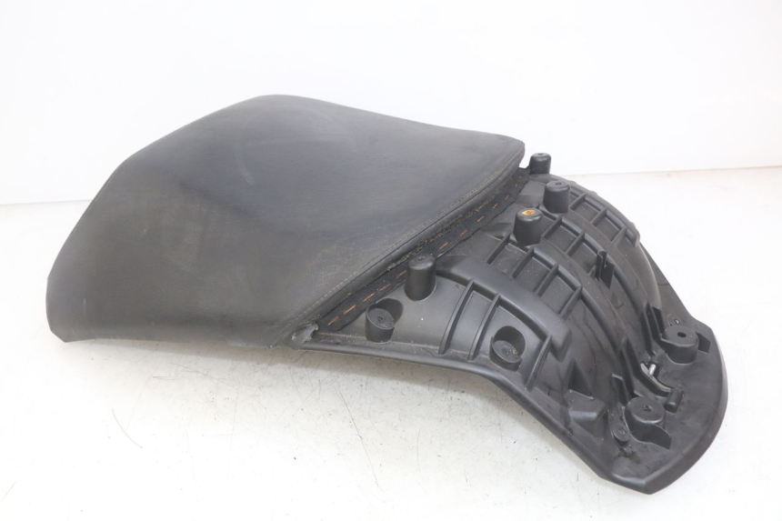 photo de REAR SEAT PEUGEOT SATELIS 125 (2010 - 2012)