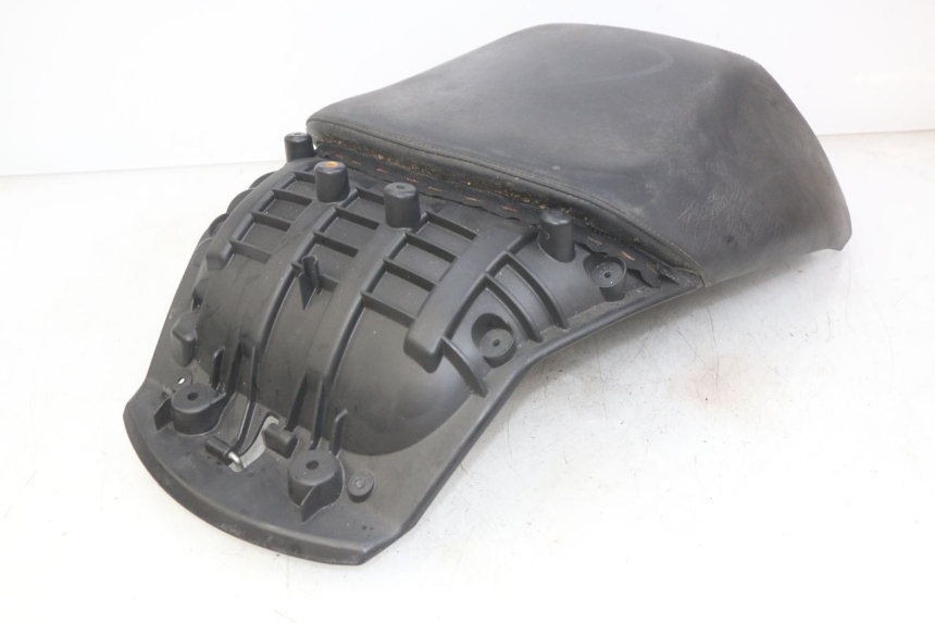 photo de REAR SEAT PEUGEOT SATELIS 125 (2010 - 2012)