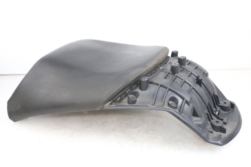 photo de REAR SEAT PEUGEOT SATELIS 125 (2010 - 2012)