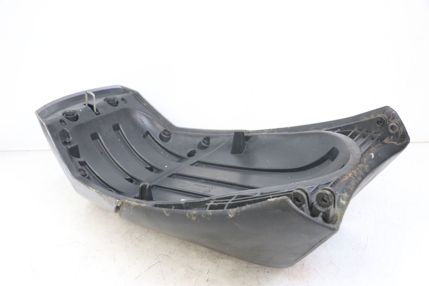 photo de REAR SEAT PEUGEOT SATELIS 125 (2006 - 2009)