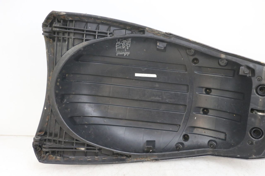 photo de REAR SEAT PEUGEOT SATELIS 125 (2006 - 2009)