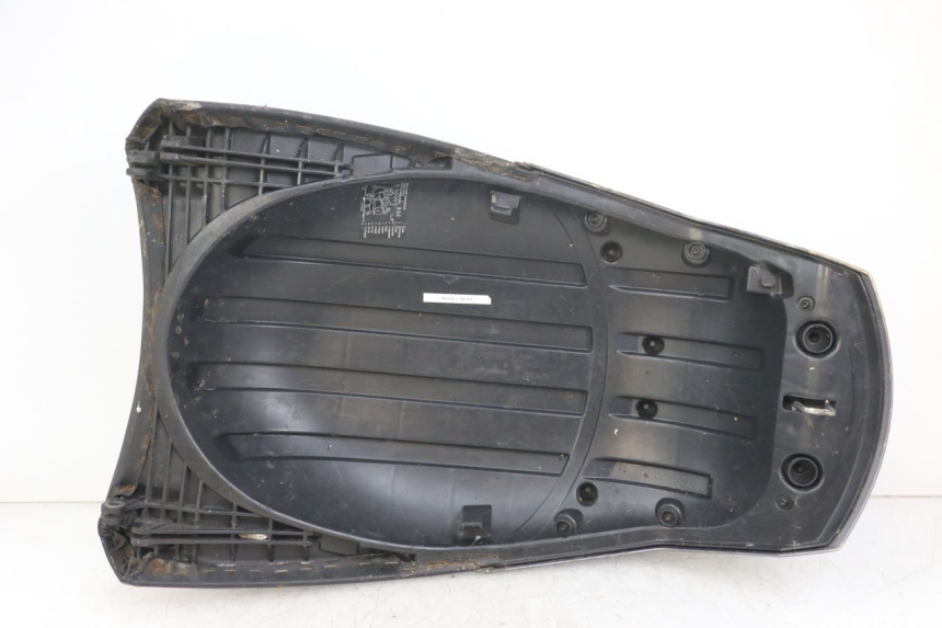 photo de REAR SEAT PEUGEOT SATELIS 125 (2006 - 2009)