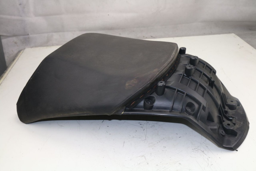 photo de REAR SEAT PEUGEOT SATELIS 125 (2010 - 2012)