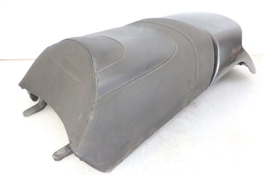 photo de REAR SEAT PEUGEOT SATELIS 125 (2013 - 2018)