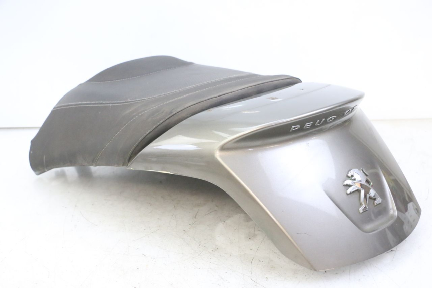 photo de REAR SEAT PEUGEOT SATELIS 125 (2013 - 2018)