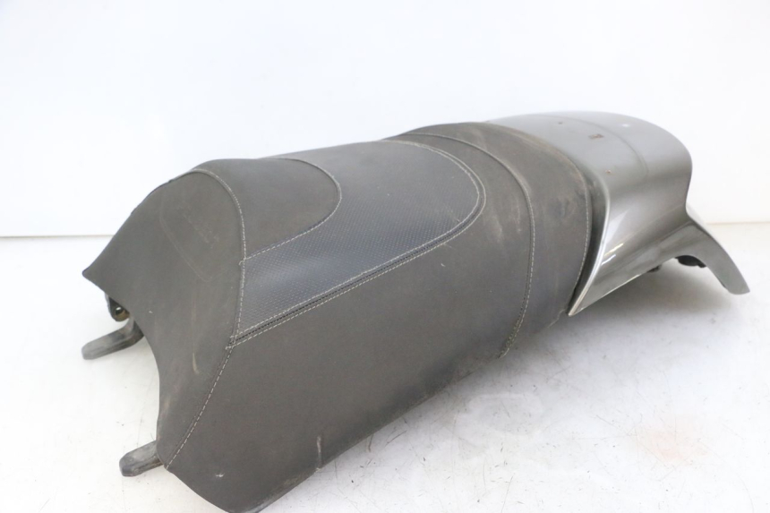 photo de REAR SEAT PEUGEOT SATELIS 125 (2013 - 2018)
