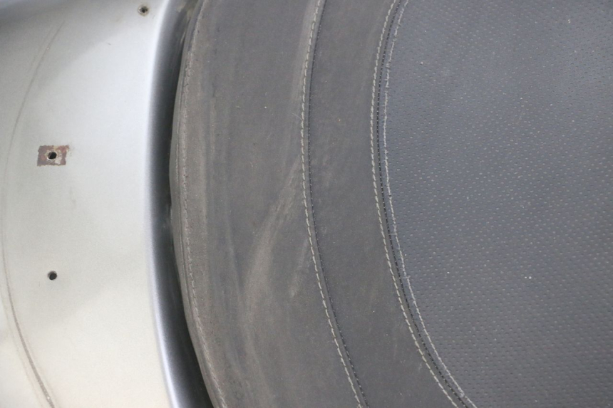 photo de REAR SEAT PEUGEOT SATELIS 125 (2013 - 2018)