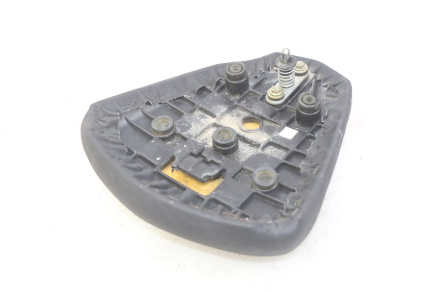 photo de REAR SEAT SYM WOLF SB 125 (2011 - 2018)