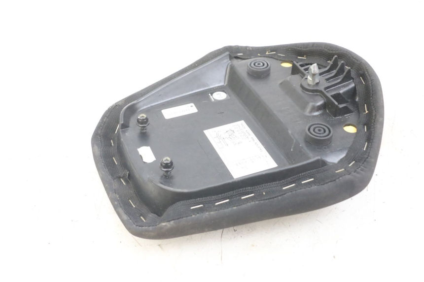 photo de REAR SEAT YAMAHA AEROX 2T 50 (2013 - 2017)