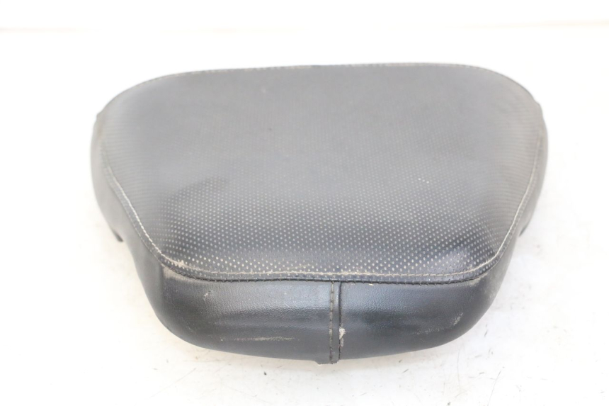 photo de REAR SEAT YAMAHA YP MAJESTY 125 (2002 - 2006)